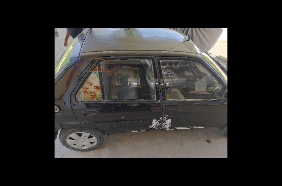 106 Peugeot أسود