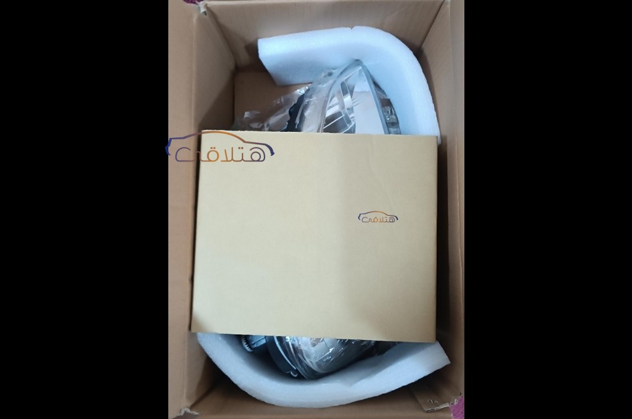 Optra Chevrolet فضي