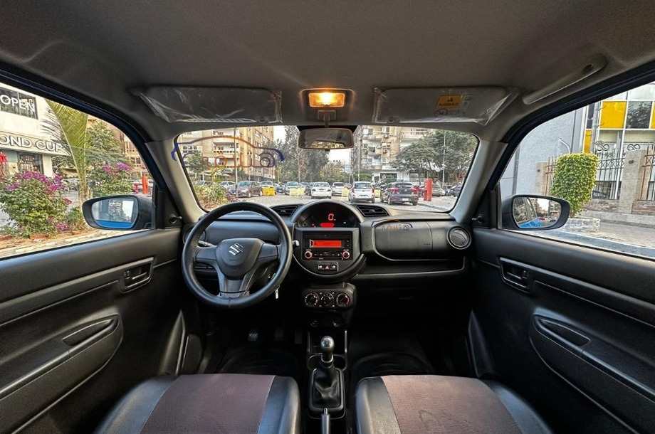 S Presso Suzuki أزرق