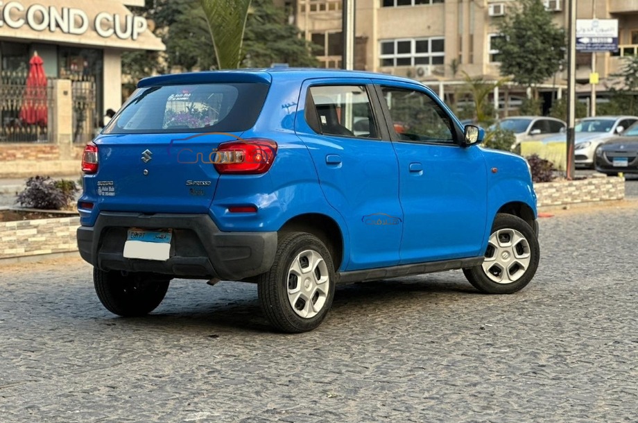 S Presso Suzuki أزرق