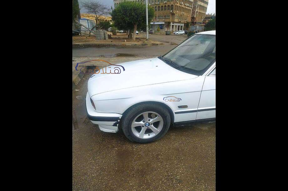 520 BMW أبيض
