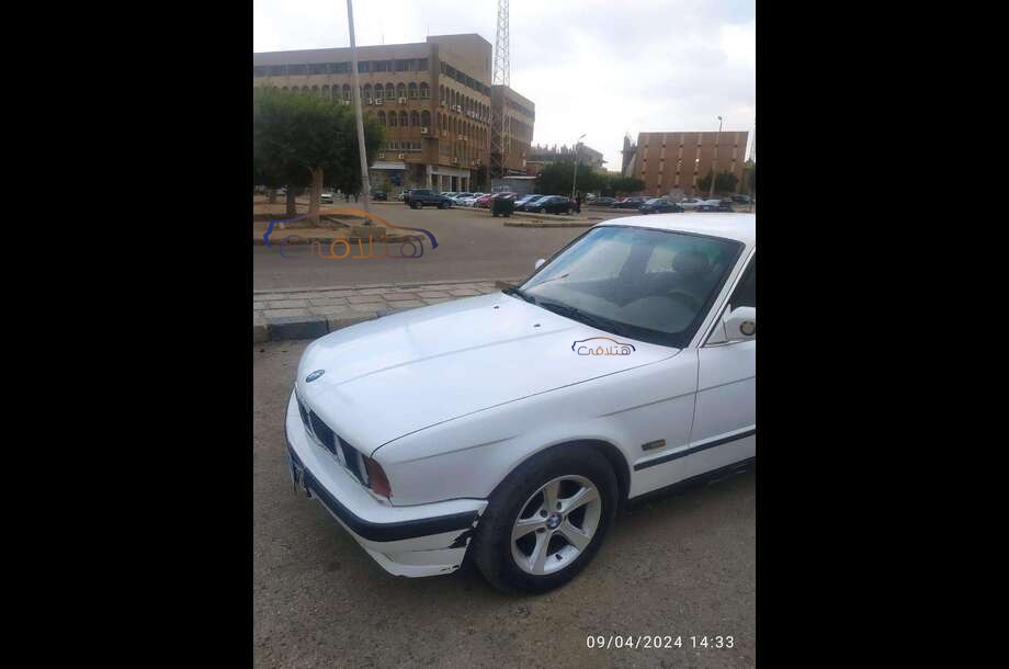 520 BMW أبيض