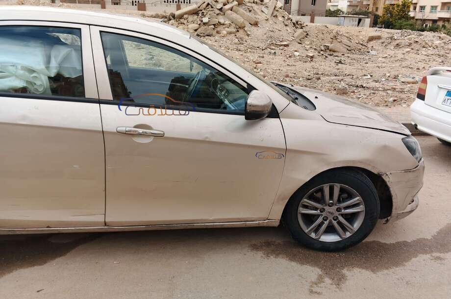 Imperial Geely Champagne