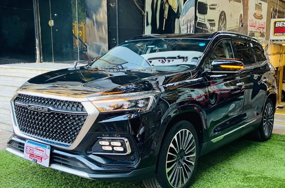 X95 Jetour أسود