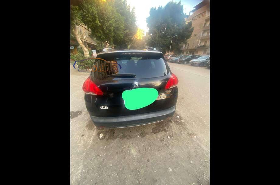 2008 Peugeot أسود