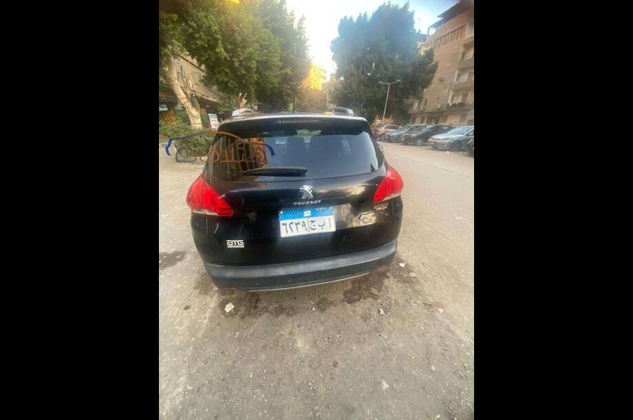 2008 Peugeot أسود