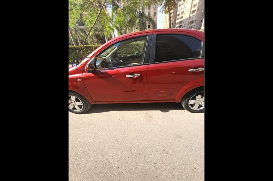 Aveo Chevrolet احمر