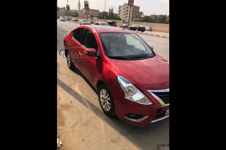 Sunny Nissan Red