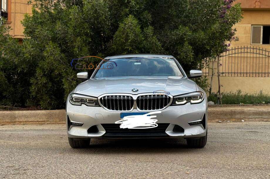 320 BMW Silver
