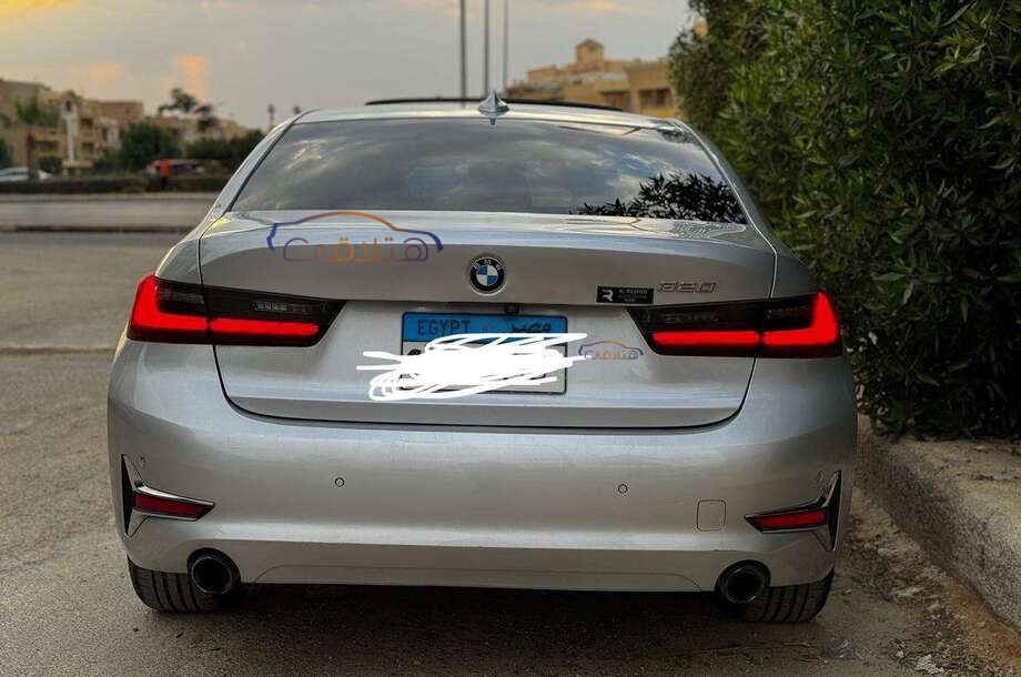 320 BMW Silver