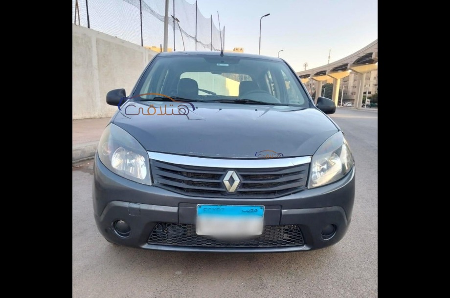 Sandero Renault Dark grey