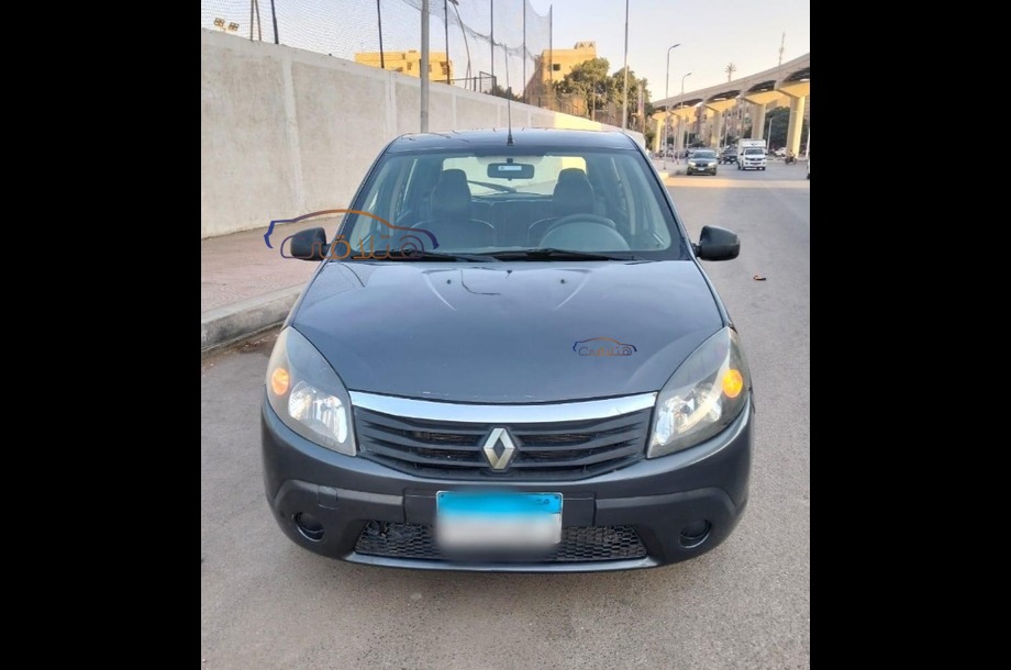 Sandero Renault Dark grey