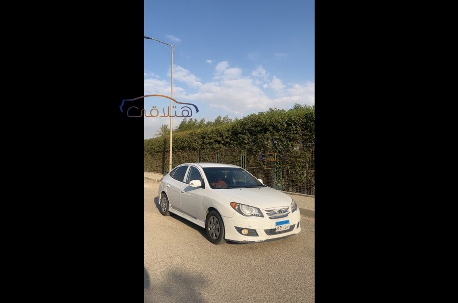 Elantra HD Hyundai White