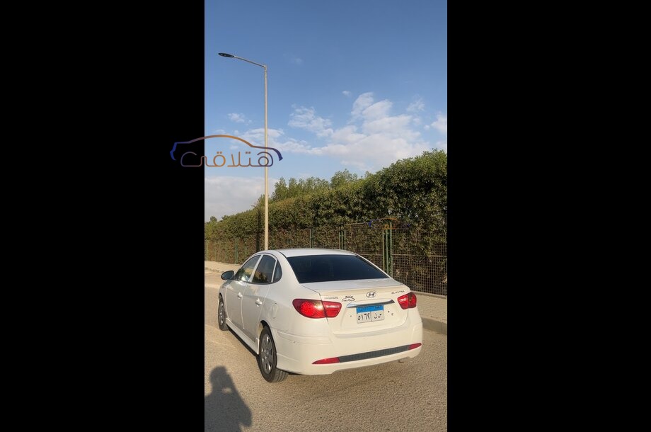 Elantra HD Hyundai White