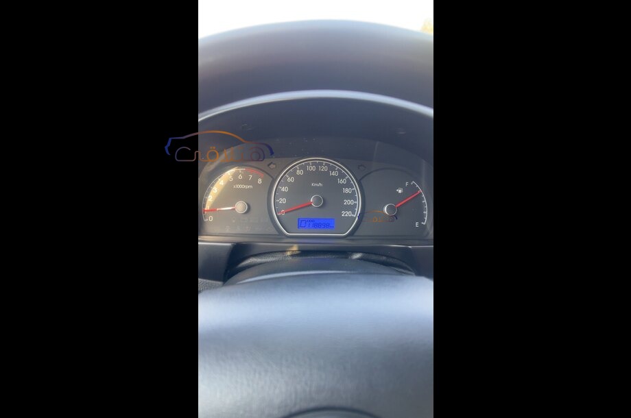 Elantra HD Hyundai White