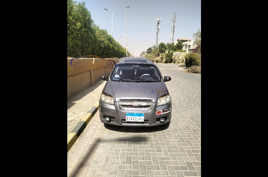 Aveo Chevrolet فضي