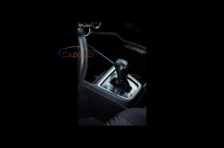 Swift Suzuki أبيض