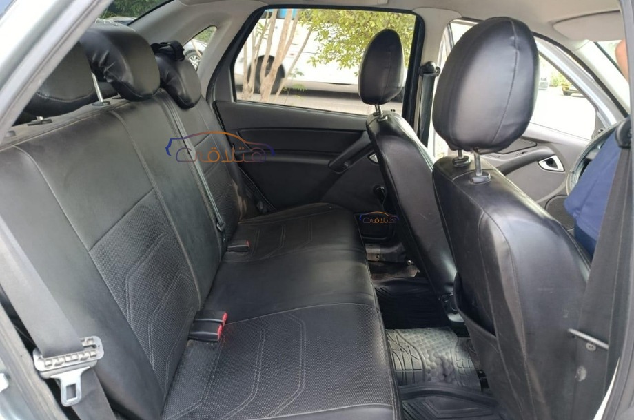 Granta Lada فيراني