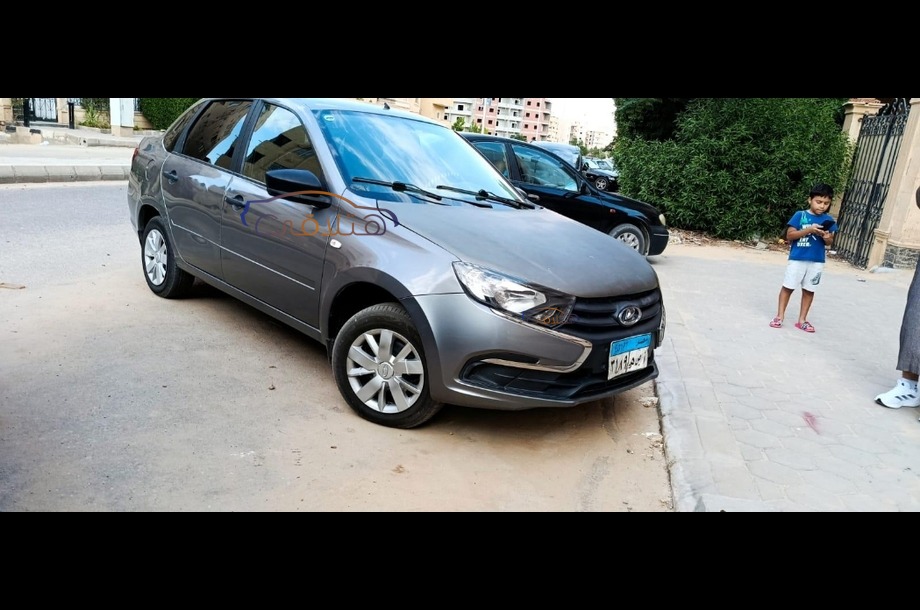 Granta Lada فيراني