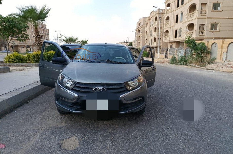 Granta Lada فيراني