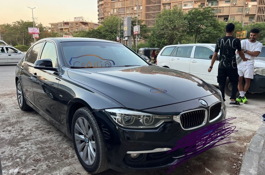 318 BMW أسود