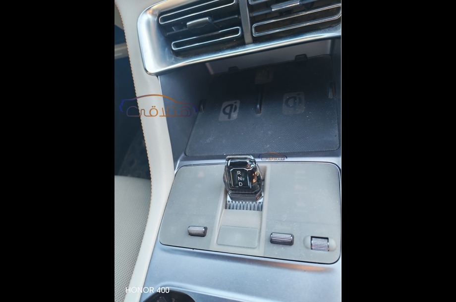 Song Plus Byd فضي