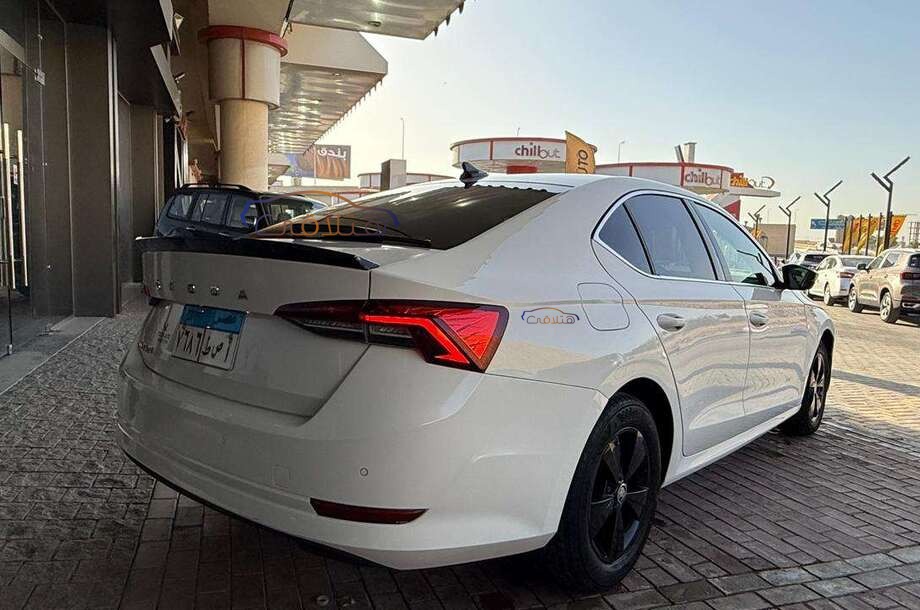 Octavia A8 Skoda White