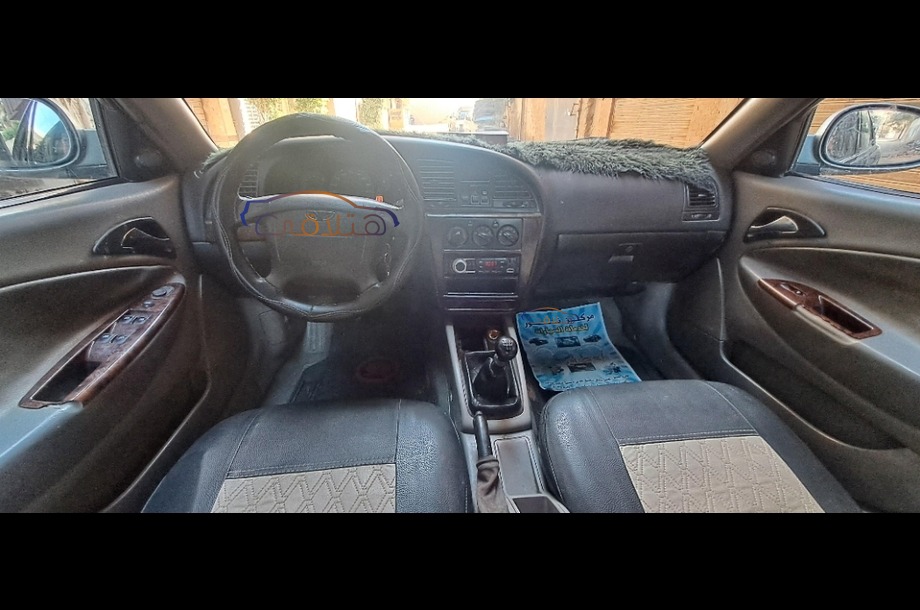 Nubira 2 Daewoo اخضر غامق