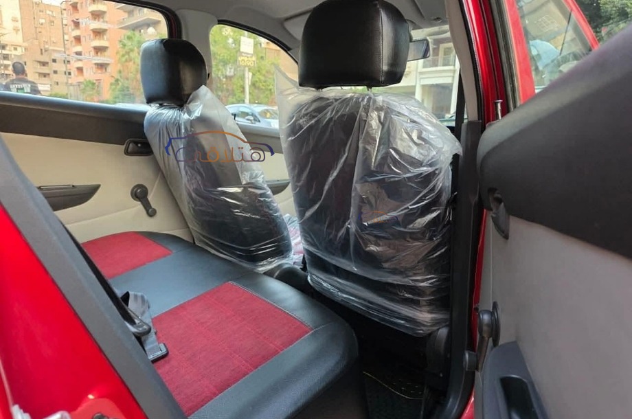 Alto Suzuki احمر