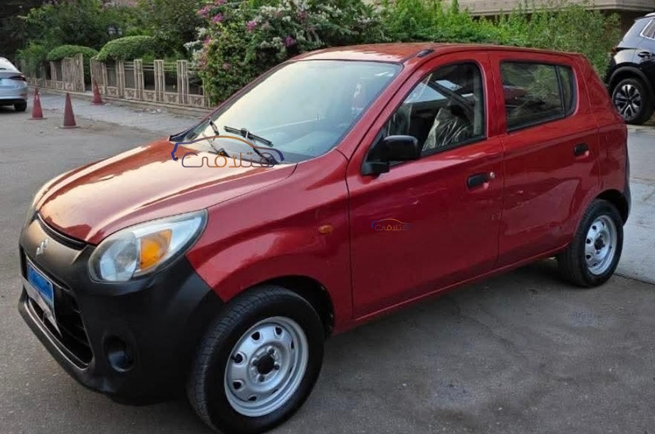 Alto Suzuki احمر