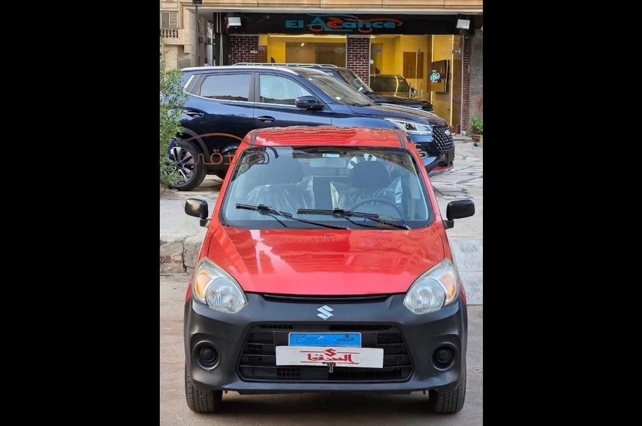 Alto Suzuki احمر