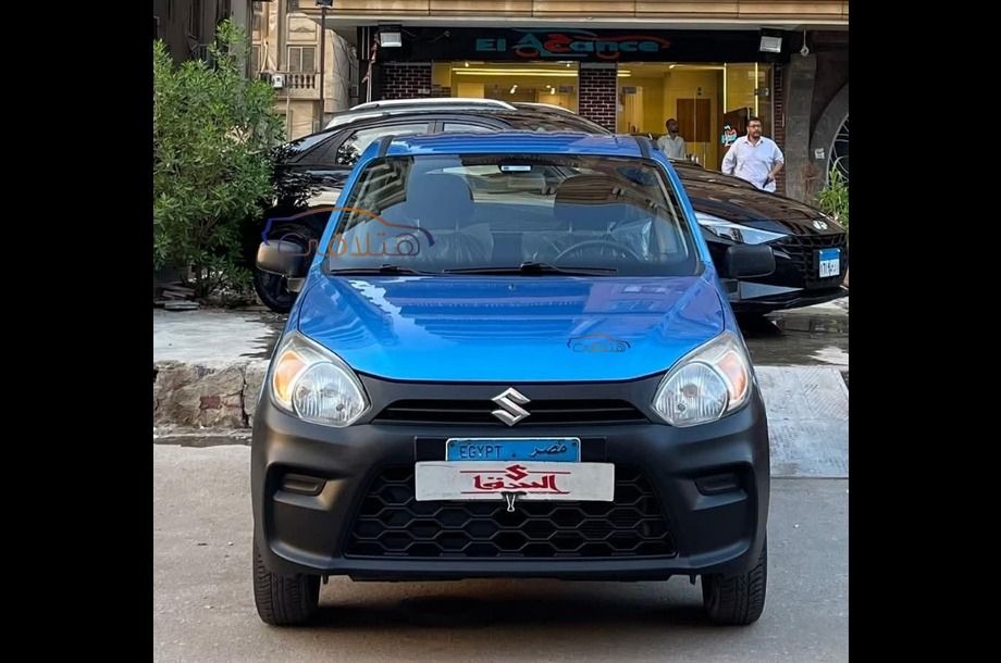Alto Suzuki أزرق