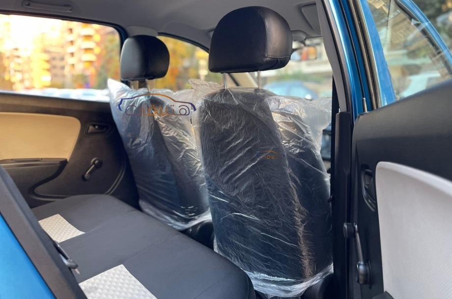 Alto Suzuki أزرق