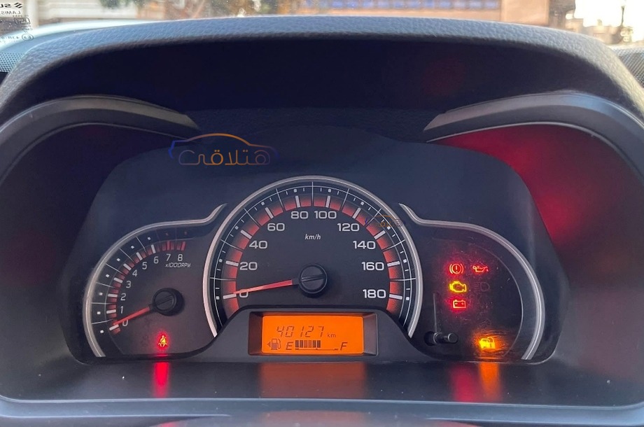 Alto Suzuki أزرق