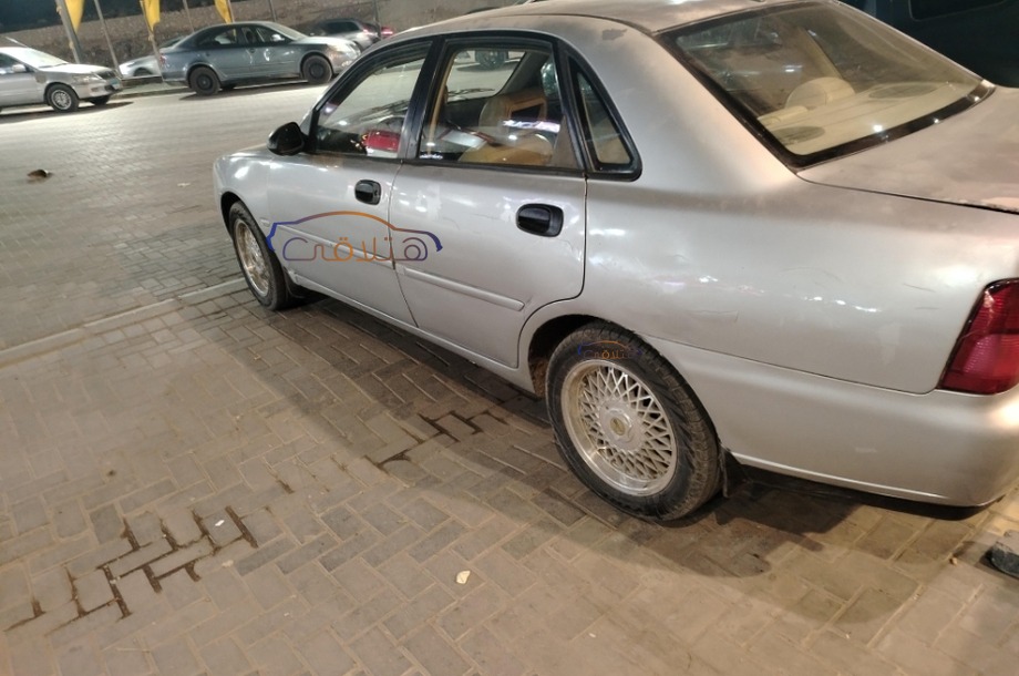 Waja Proton فضي