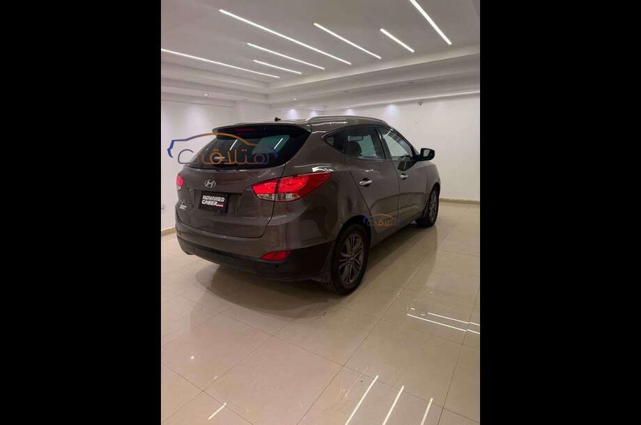 IX 35 Hyundai بني