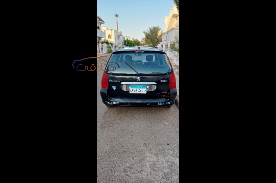 307 Peugeot أسود