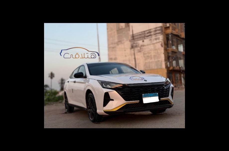 A30 Dongfeng أبيض