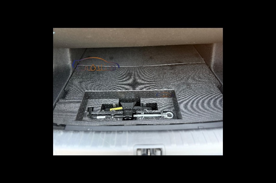 A30 Dongfeng أبيض