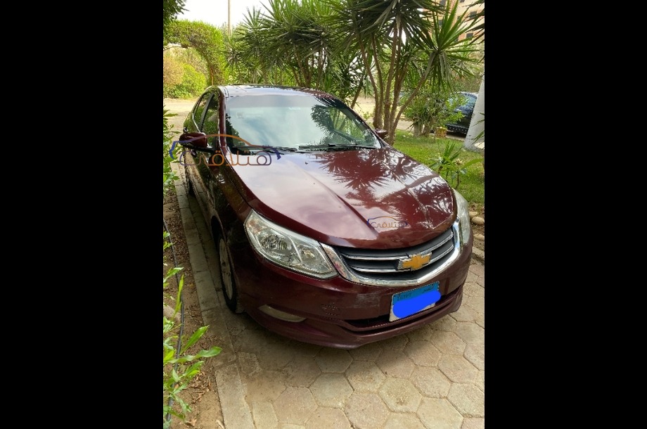 Optra Chevrolet احمر