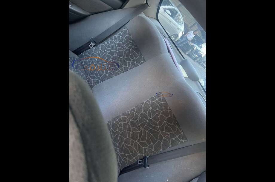 Lanos Chevrolet احمر غامق