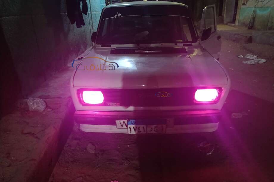 128 Fiat أبيض