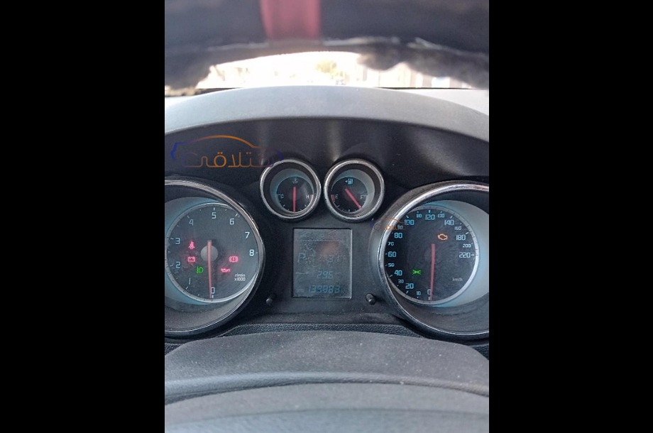 CS 35 Changan رمادي