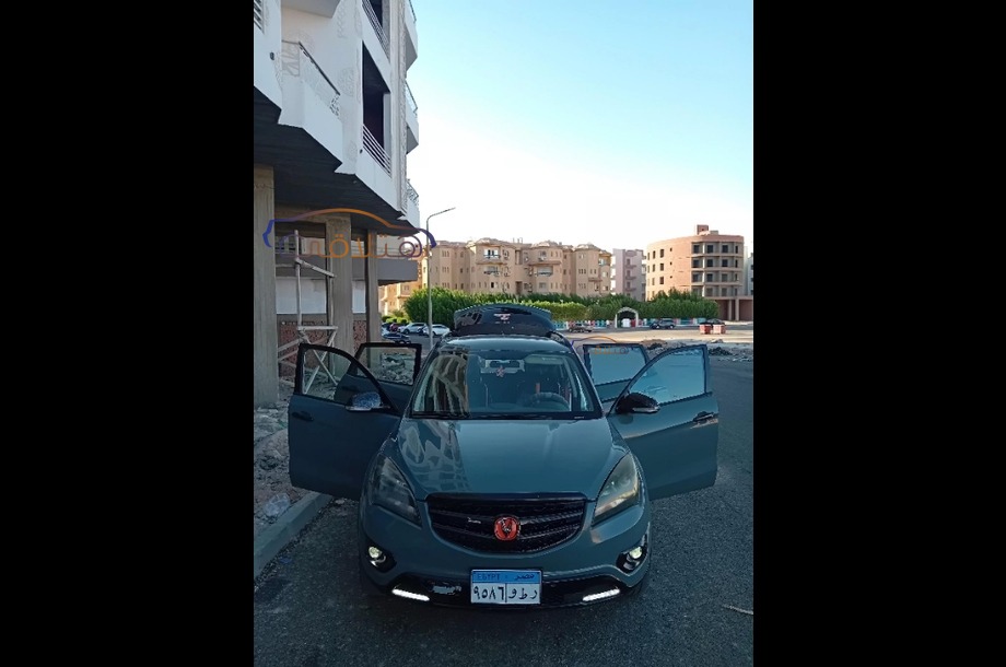 CS 35 Changan رمادي