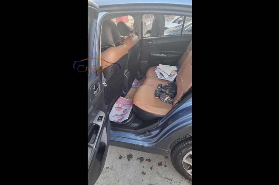 XV Subaru أزرق