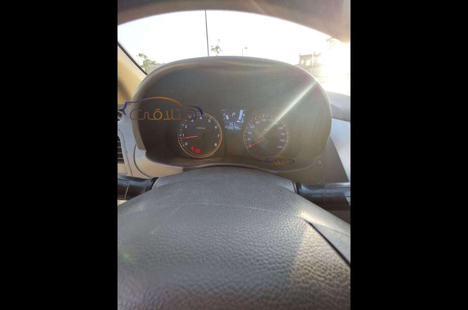 Accent RB Hyundai أسود