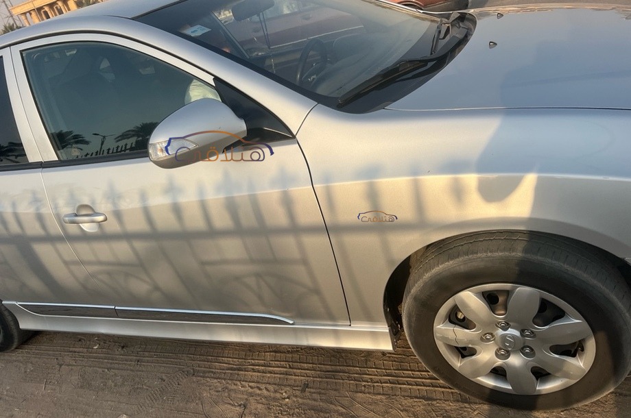 Elantra HD Hyundai Silver