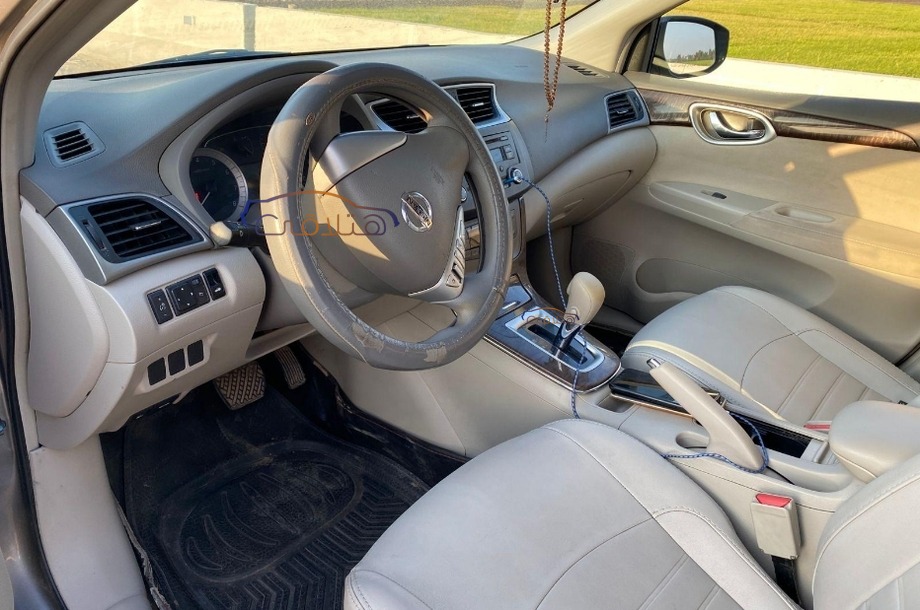Sentra Nissan فيراني