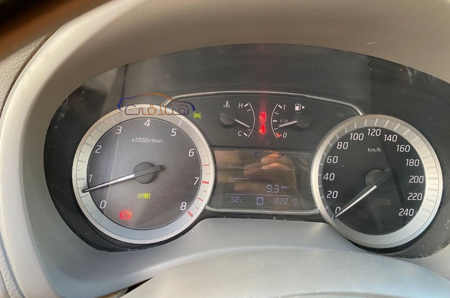 Sentra Nissan فيراني