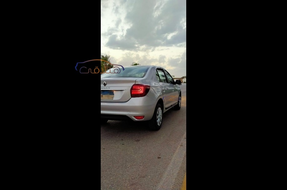 Logan Renault Silver